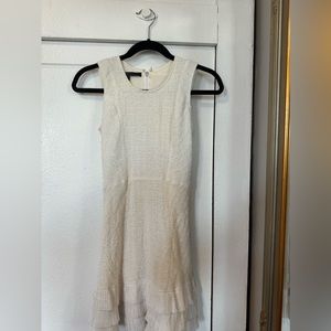 White dress! Size 0 white/beige